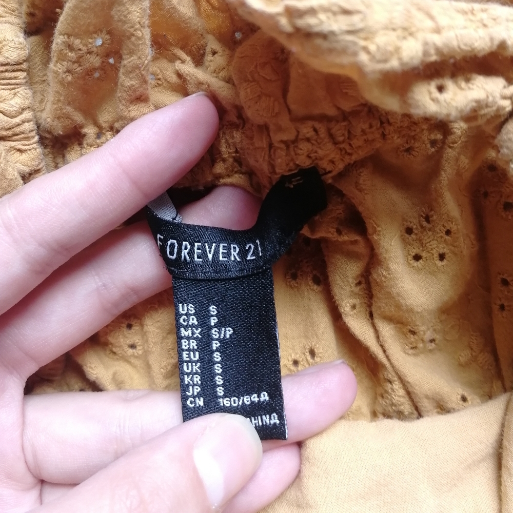 FOREVER 21 Mustard Yellow Eyelet Crop Ruffle Top Cottagecore 100% Cotton Small - Picture 2 of 6